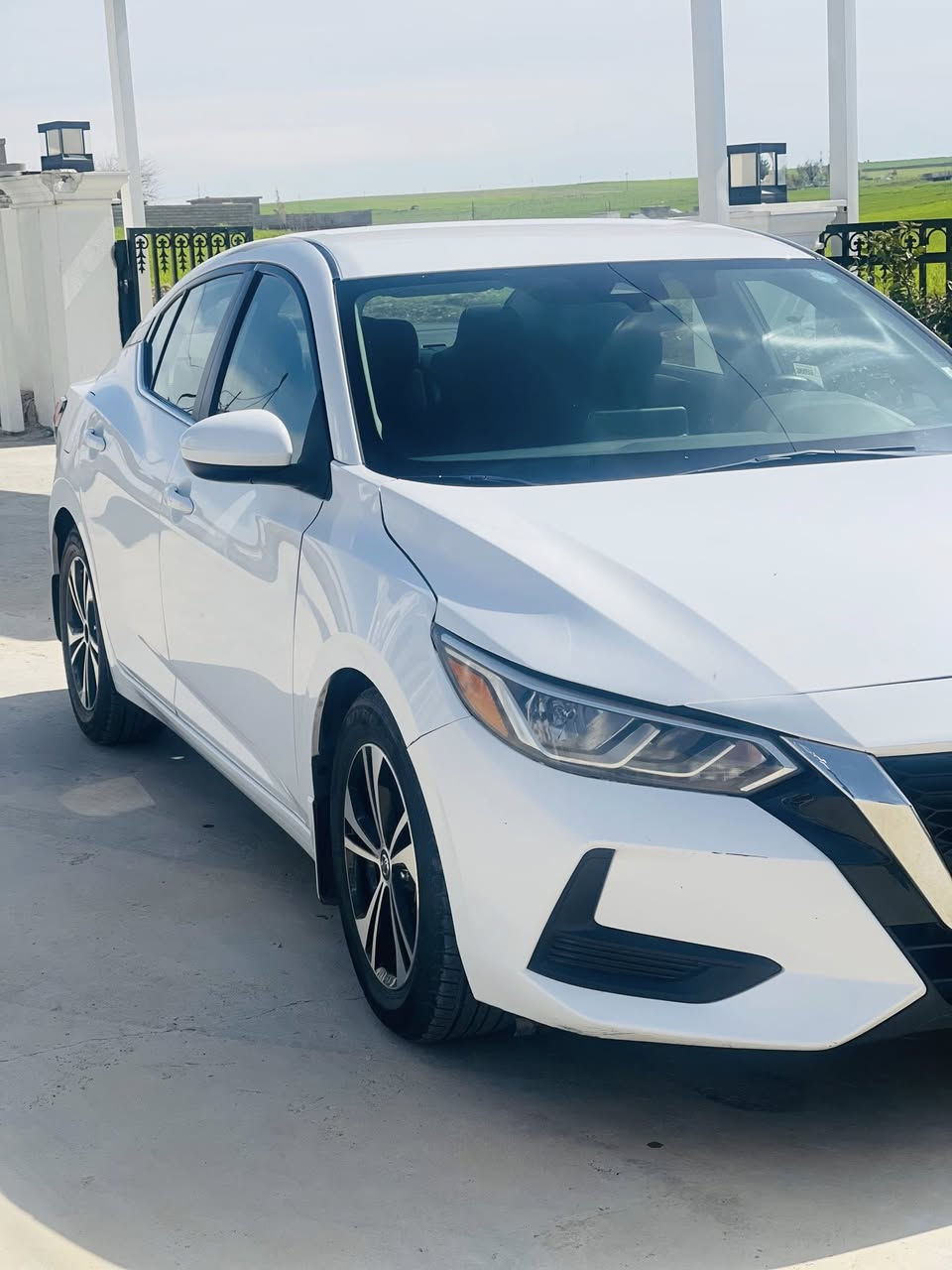 السلام عليكم
سياره نيسان سنترا موديل 2021 SV 

 

2021 NISSAN SINTRA SV

ضرر : بس بوند صبغ فقد  

مواصفات SV

بصمة تشغيل بصمة ابواب  

تشغيل عن بعد 

رادار امامي خلفي جانبي 

كاميرا خلفيه دواره 

حساس خلفي 

ويل كپ 

سياره رقم أربيل رقم سنوي جديد 

 

مكان سياره عقره 📍

رقم تليفون واتساب او فايبر ☎️

***********
