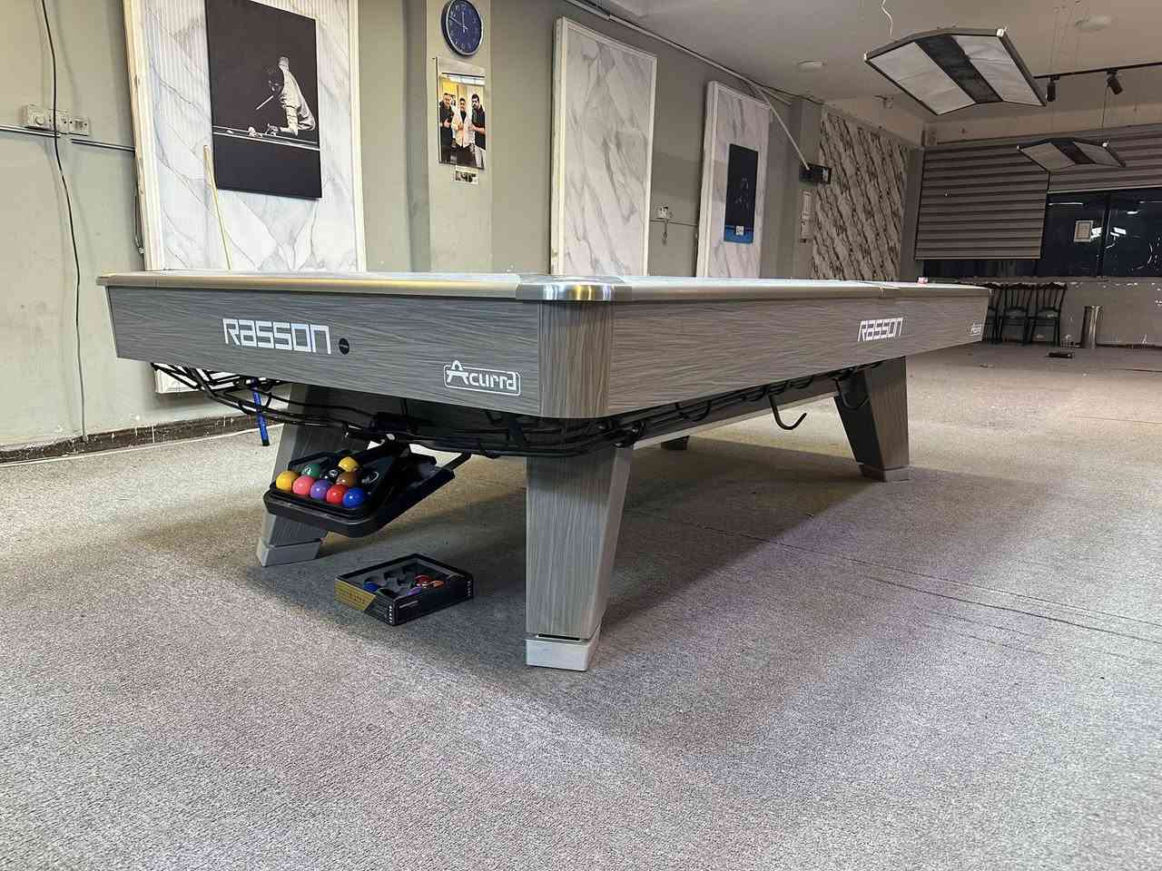 السلام عليكم ورحمة الله وبركاته
ميز رايسون واحد للبيع نظافه 100 من 100 كلش جديد ونظيف
للاستفسار الاتصال 
***********
*********** واتس
