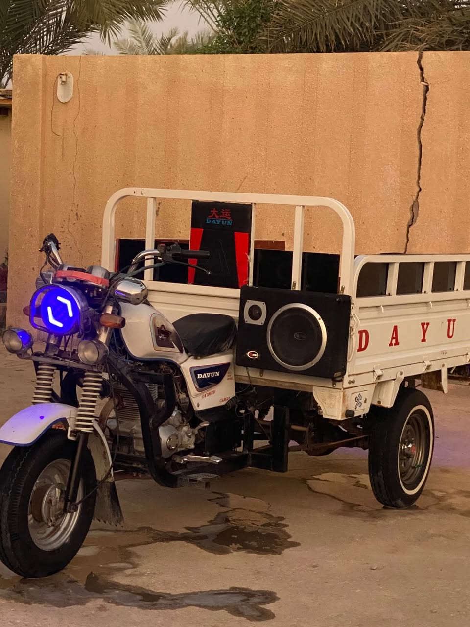 ابسبب الوعود الكاذبه ذا ما تشتري مامتوازي   تواعد الناس ستوته مديل 22 اوراق كامله  مكان ناصريه  إسكان الصناعي وهاذ رقمي  *********** ( سعر مليونين و 200 وبيها مجال حك الجيه ) ما يعجبك السعر لا تكسر بحلال العالم
