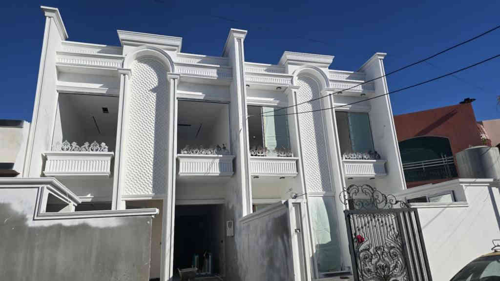 اعلان بيت ١٦٠ متر طابو صرف للبيع 
طابقين بناء جديد فول مغربي ٤ غرف نوم 
العنوان كركوك حي العسكري قرب جامع بهاء الدين 
السعر ١٦٠ مليون وبيه مجال
للاستفسار الاتصال على الرقم ***********
توجد خدمة واتساب وفايبر على هذا الرقم 
او الرقم الثاني ***********
لمعرفة المزيد من العروض تابع صفحتنا على الفيس بوك سجاد للعقار ونستقبل جميع عروض بيع وشراء العقارات كركوك, العراق
