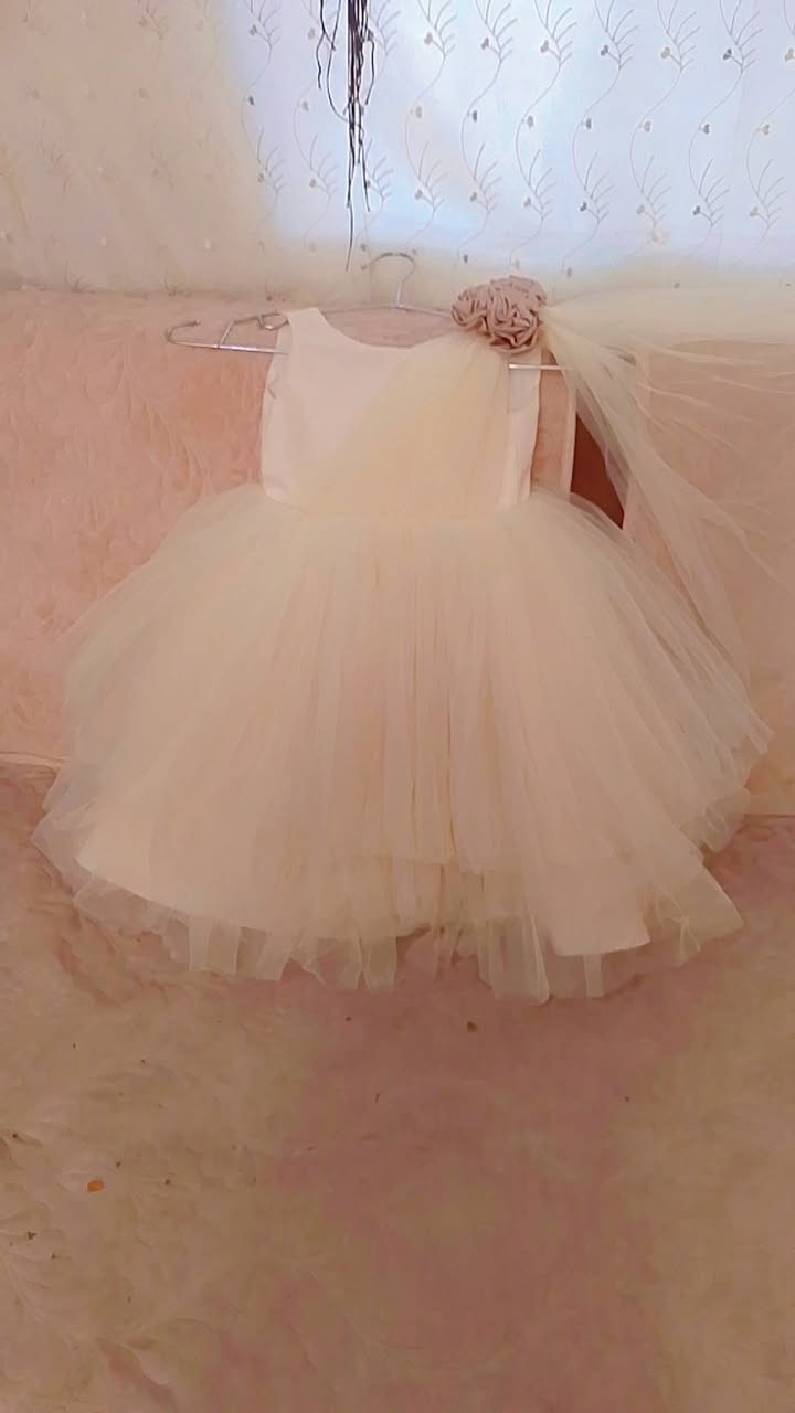 السلام عليكم بدلات جدد مناسبه من عمر ٤سنوات لحد عمر ٨ سنوات القطعه ب١٢ ألف مع حذاء هديه عمر ٤ سنوات  بالحقيقه احلى من الصور توصيل داخل السماوة ٣٠٠٠ الاستفسار خاص


**إذا كنت صاحب هذا الإعلان وتريد حذفه لأي سبب، رجاءا أرسل رسالة إلى الدعم الفني**