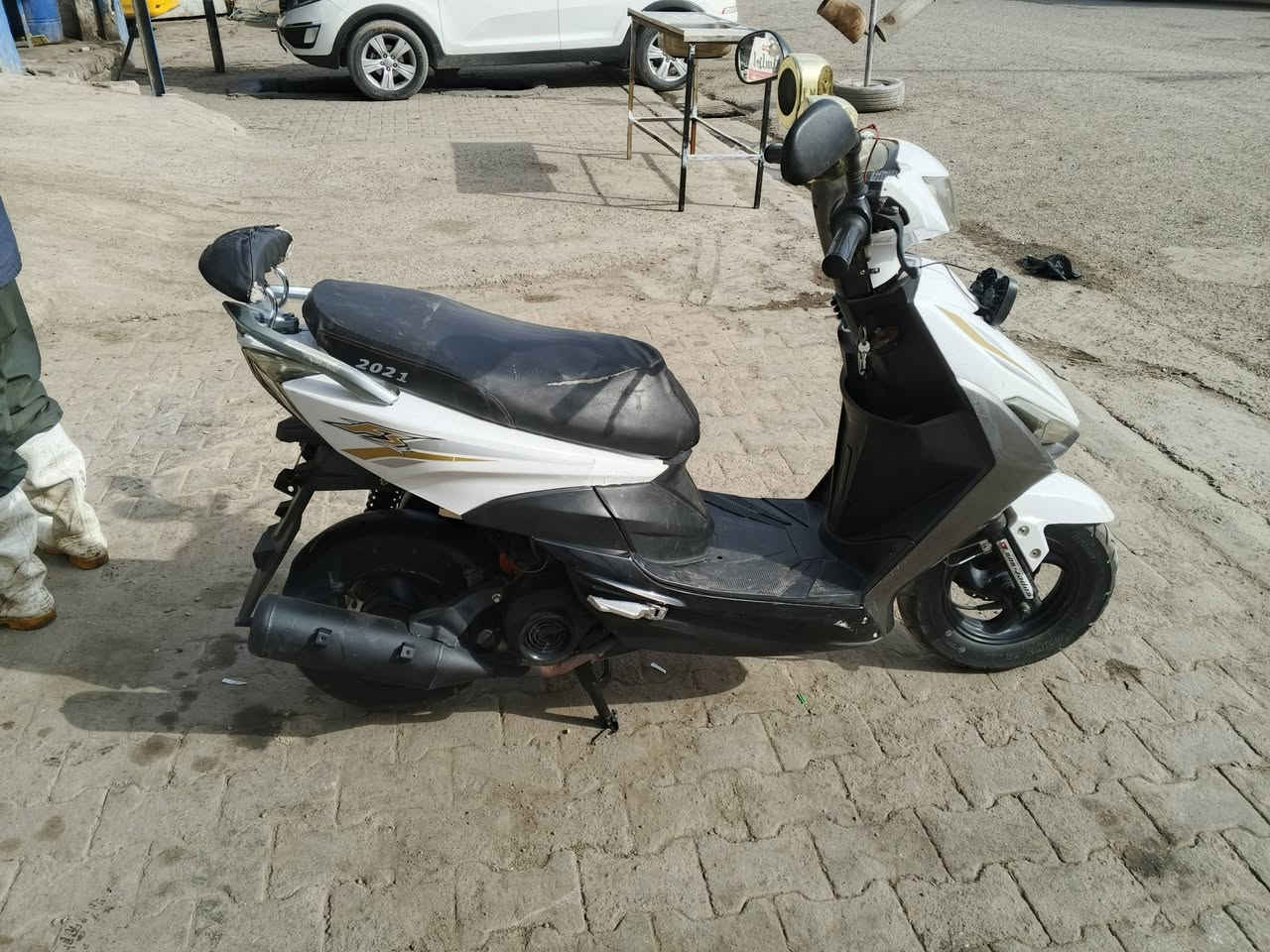 دراجه ماكس   للبيع محرك ياباني كهربائيات كله شغال  مديل 2021 كله بلادي دراجه خير من الله  دراجه مال جناي  عنوان كركوك  500
***********
