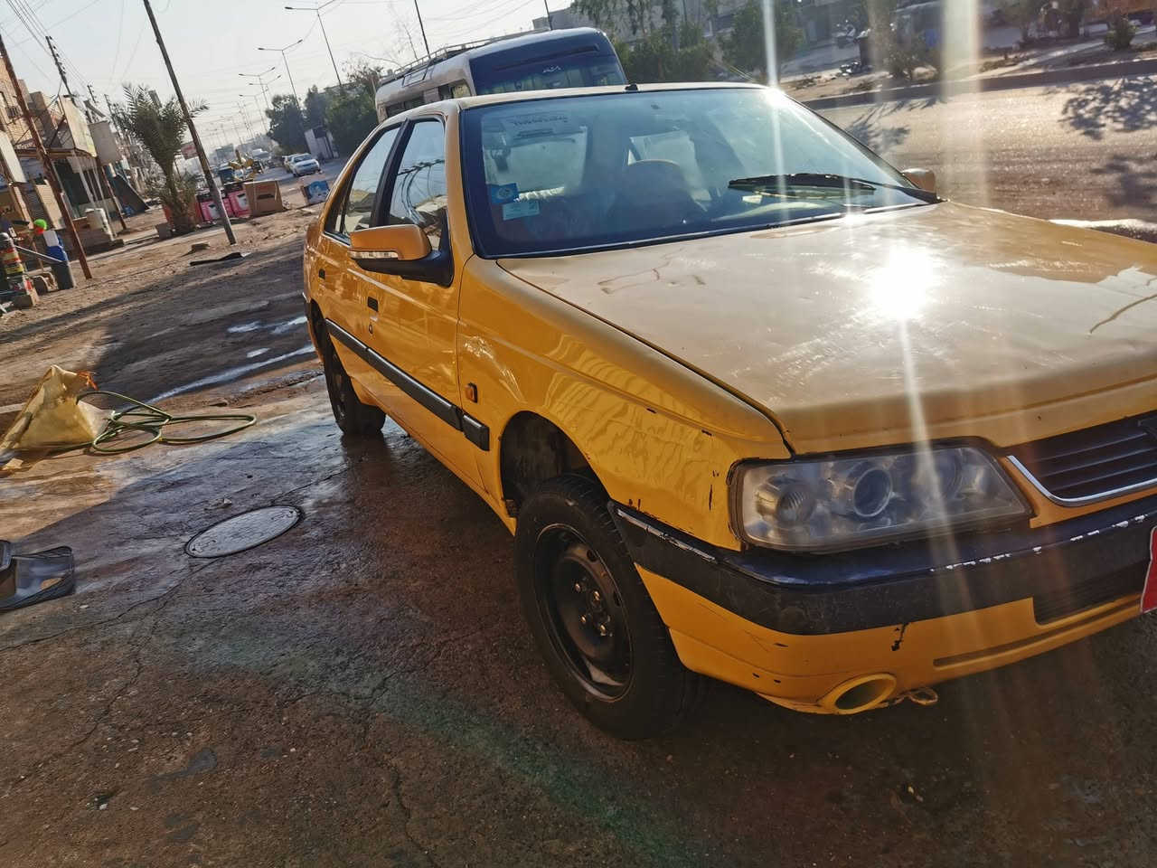 السلام عليكم
بيجو لميس موديل 2015  للبيع مكينة بيها تبخير
مكاني بغداد
*********** السعر 27 وبيها مجال
