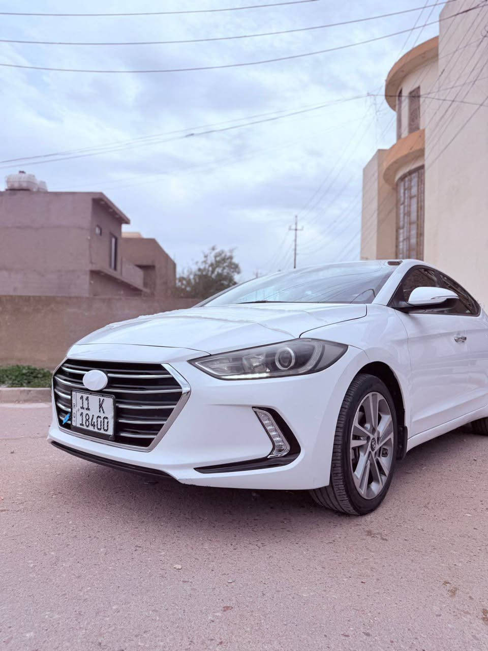 سلام عليكم النترا 2018 خليجي فول بيها شوية من الچاملغ صبغ والبنيد بدوان دواخل وسعرها 127 ورقة وبيها مجال شوية مكانها بغداد***********بيع فقط بغداد, العراق
