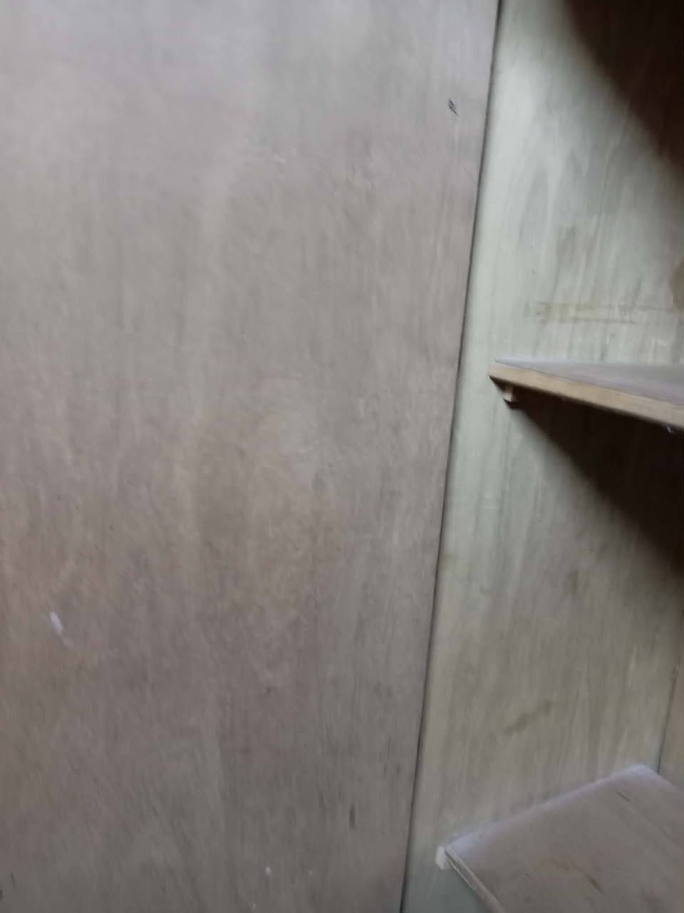 قنصور سته أبواب صاج داخل وخارج
العنوان حي الانتصار 
السعر ١٣٠ وبي مجال


**إذا كنت صاحب هذا الإعلان وتريد حذفه لأي سبب، رجاءا أرسل رسالة إلى الدعم الفني**