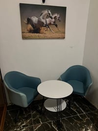 طبله وكراسي للبيع كراسي دواره سفنج داخلي الله شاهد بعدهن جدد سعر 200 و...