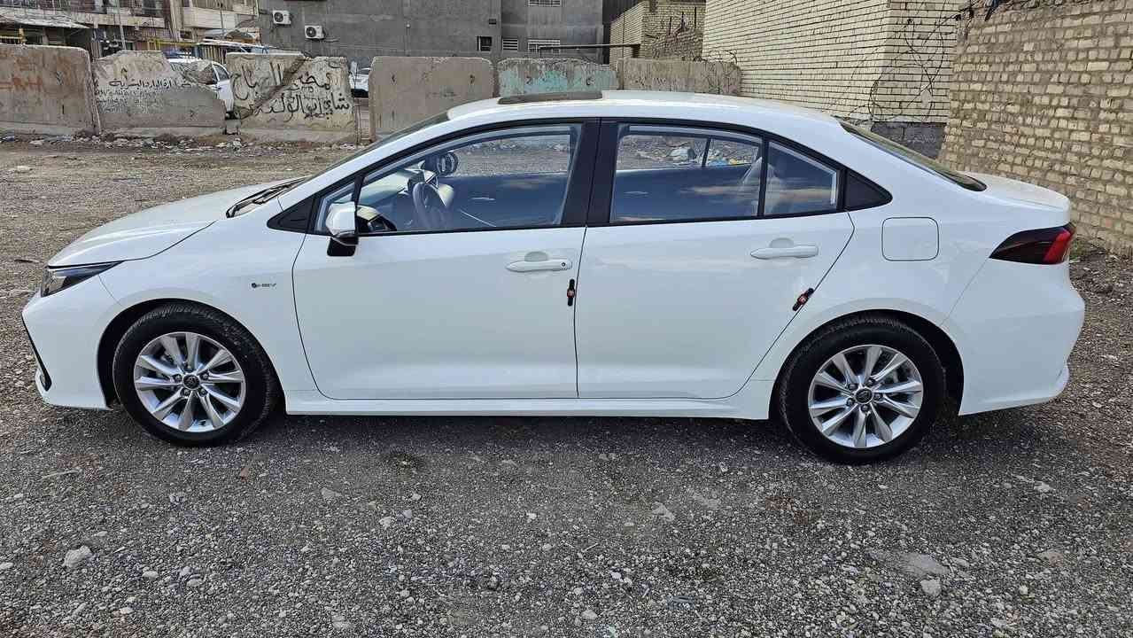 سلام عليكم كورلا موديل ٢٠٢٤ هايبرد بانزين خليجي مكفولا ماشيه ٦٠٠٠  ***********
