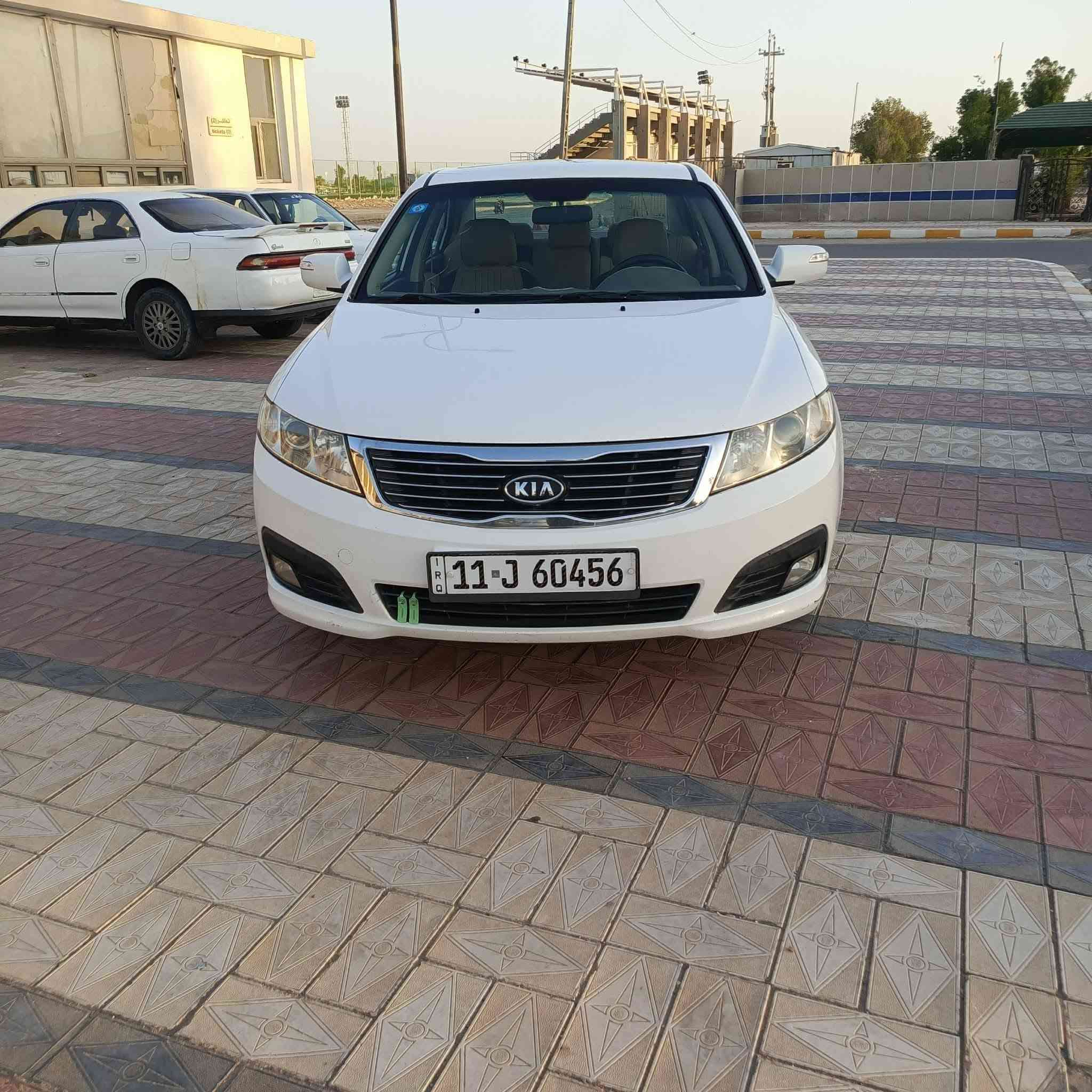 السلام عليكم 
كيا اوبتيما للبيع 
السياره جديده بمعنى الكلمه 
خليجي كفاله عامه 
فول مواصفات 
مكينه 2000
مكينه وكير وتبريد كفاله
حداديه 100/100 
بصمات عدد ثنين 
السياره كلشي ماعوزه برغي 
رقم بغداد 
سنويه لل 31 باسمي 
مكاني ناصريه سوق الشيوخ 
خاص ماكو 
رقم الهاتف 
‏‪***********‬‏
السعر 140 وبيه مجال بسيط

