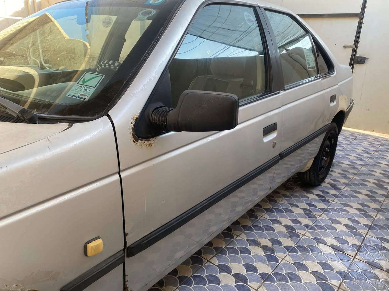 بيجو روى 2009 قادسيه باسمي سنويه لل 2030
كير مكينه جدد باتري جديد تخم تاير جديد
السياره كفاله من الضربه والتبديل فقط جراد وخياس بالدواير 
مكاني بالديوانيه بيع او مراوس 
السعر 25 وبيه مجال
 للاستفسار***********
