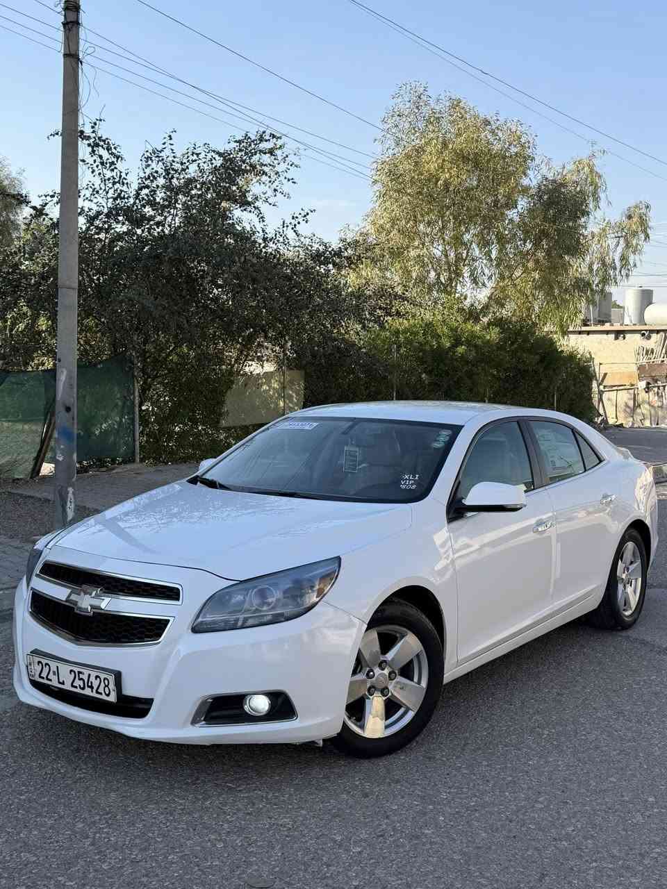 بسم الله الرحمن الرحيم ماشاءالله
ارخص ماليبو هذا شكل ممكن تشوف هو هذا بسعر 88  ورقه 
للبيع ماليبو خليجي موديل. (2013  )شكل مقدس 
موصفات  (LT) معروفه  مفوله
حجم محرك. 4 سلندر   (2400)
تبريد قطعتين 
اندبريك بصمه 
شاشه او قاصه
تحكم استيرن 
كشن امامي كهرباء
كشن نص جلد  ونص مخمل 
تكحم سرعه 
كامره خلفيه 
داخل لونين قرميدي 
دشبول ليد بلادي 
اشاير بالمرايه 
كير و مكينه  خير من الله مابيها شي تريك 180 
4 تايرات بعد جديد 
4 ويل بعد جديد 
ملاحظة

بيها فقط باب سكن وخلفي سكن صبغ بدون بجم كبس خلف كبس 

سياره مناقصها شي اي مصروف مبيها خير من الله  ناعمه سياره وكلش نشطه سحبها حلوه 
سياره باسمنا شرط تحويل  وكاله ثاني يوم  
السعر  88 وبيها مجال قليل 

عنوان كركوك
***********
