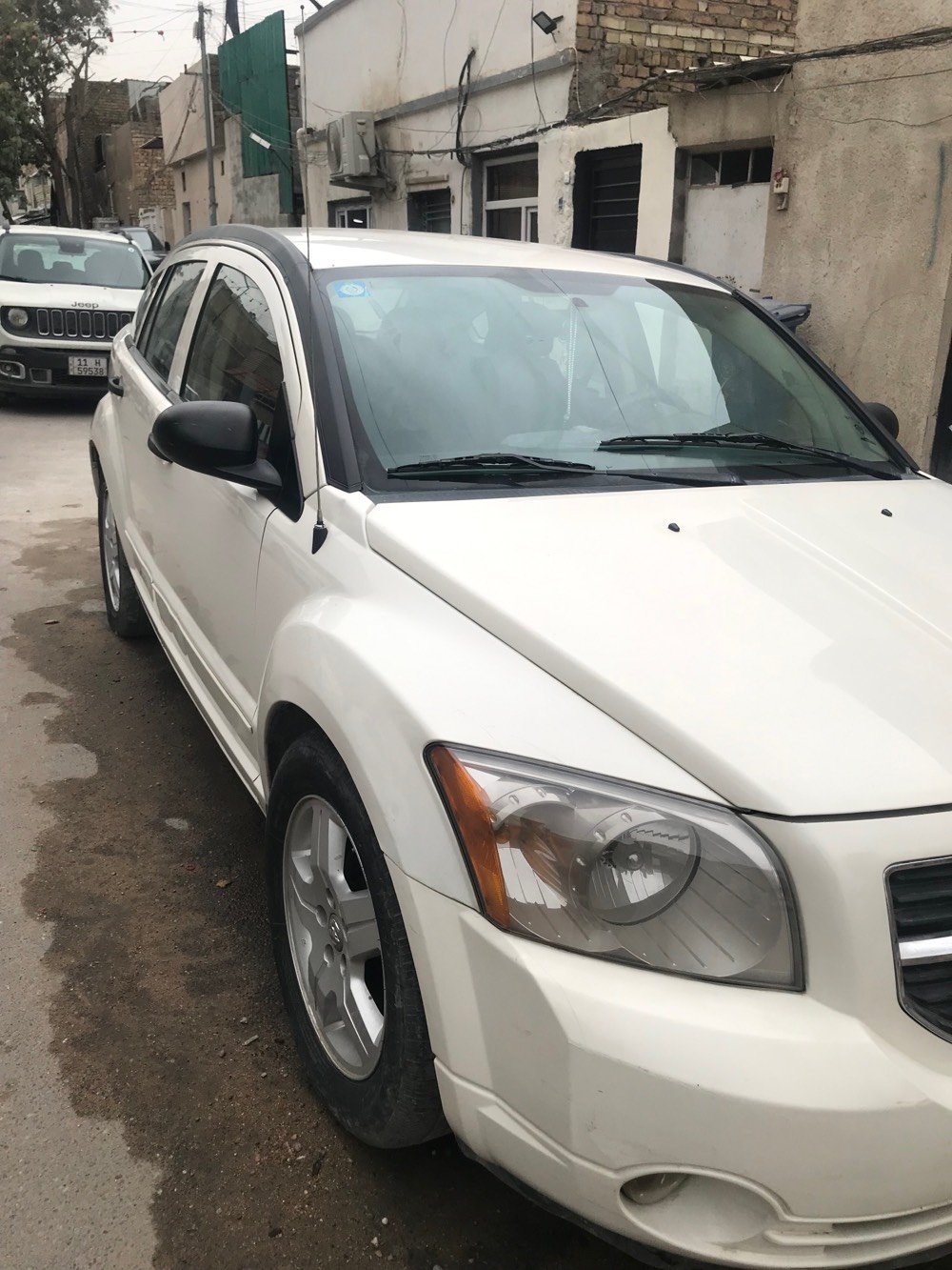 السلام عليكم 
دوج كاليبر موديل 2008 محرك 2400
حادثها جاملغ أمامي جهة السايق 
تدفئة تبريد صدر جديد باتري جديد كير محرك 
بلادي كلش نظيف ماشية 136000رقم بغداد
سعر 6000$للاستفسار
***********