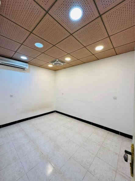 حي المهندسين ( طابو ) 
٢٠٠ متر 
طابق واحد 
غرفتين نوم
السعر : 9 دفاتر

رقم الاتصال او واتساب
0777 436 4633
0782 127 8772
