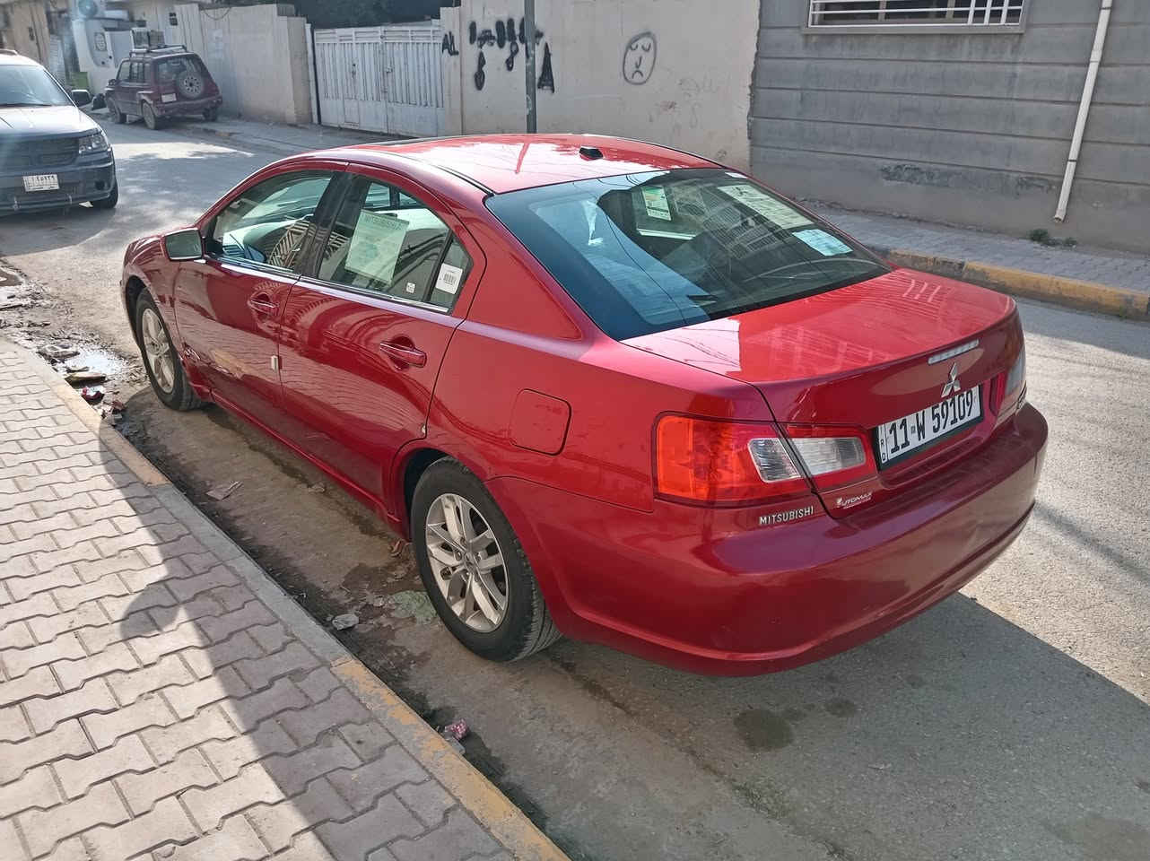 السلام عليكم كلنت موديل 12سياره فول كشن كهربائي زاد تبريد كشن ماشي ١٧٠ ميل ضرر السياره براكيت البنيد علمن السياره أمريكي سياره جديده معنه الكلامه ***********
