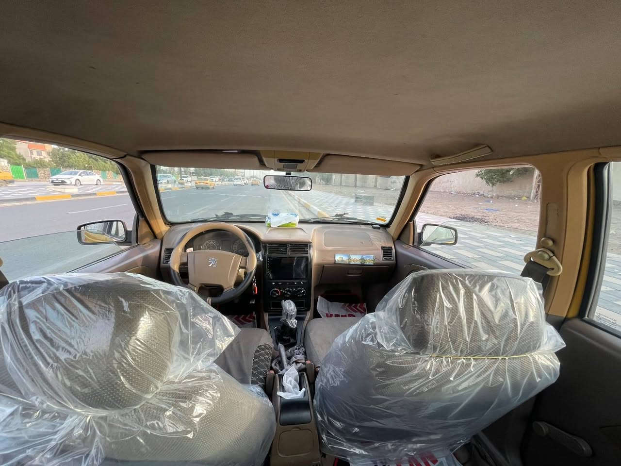 بيجو لميس موديل 16 مكينه صدر كله جديد دوشمه جديده حداده جديده بغداد مدينه الصدر   سعر 40 وبيها مجال درهم مراوس ***********
