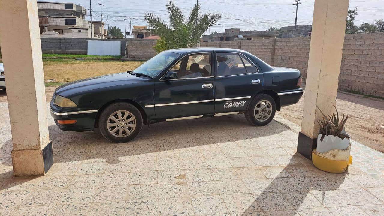 مكلف بلنشر ... كامري ٩٣ 
جاهزه كير محرك مكفولات صدر زين مصبوغه جماليه بدون حادث تحويل مباشر السعر ٤٧ وبيه مجال 
رقم صاحب السيارة ***********
المكان الفلوجه النساف
