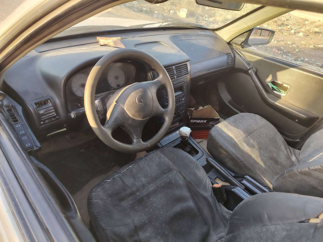 السلام عليكم اخوان عندي سياره بيكم اريدو للبيع سياره جاهزه من كلشي وشوف العين افضل سعر ٣٤ وبيها مجال ومراوس تواصل معي واتس *********** و*********** عنواني البصره الجزيرة الچويمه قرب حسينية عليل كربلاء
