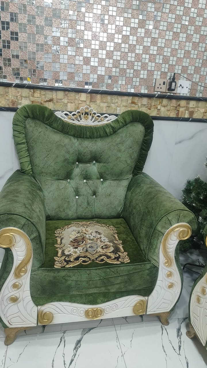 للبيع 
تخم قنفات جديد بحالة ممتازة 
للاستفسار  📞
***********
