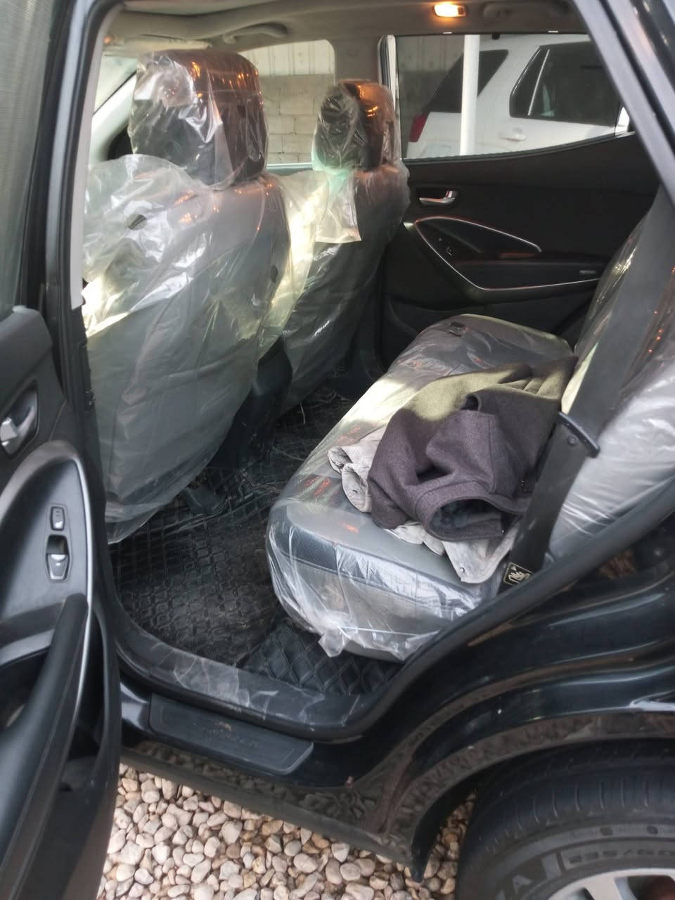 سنتافي 2017 فول مواصفات للاخير مكينة 2000 تيربو ماشيه 184 حادثه جاملغ وبنيد بدون دواخل رقم أربيل
سعر 145 وبيه مجال بصيط مكاني حله للاستفسار ***********
