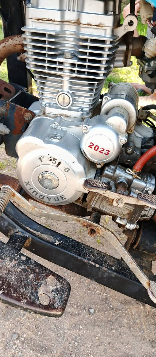 السلام عليكم ستوته دايون للبيع السعر مليان و1450 هذا ‏‪     رقم الهاتف يستفسر انا مكلف انا مكلف النشر ‏‪***********‬‏
