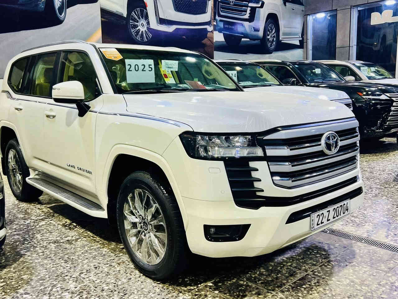 السلام عليكم 

الاندكروز 2025  ساز اصلي 

زيرو صفر 

العنوان بغداد زيونة مقابل ملعب الشعب 

الاتصال ***********
