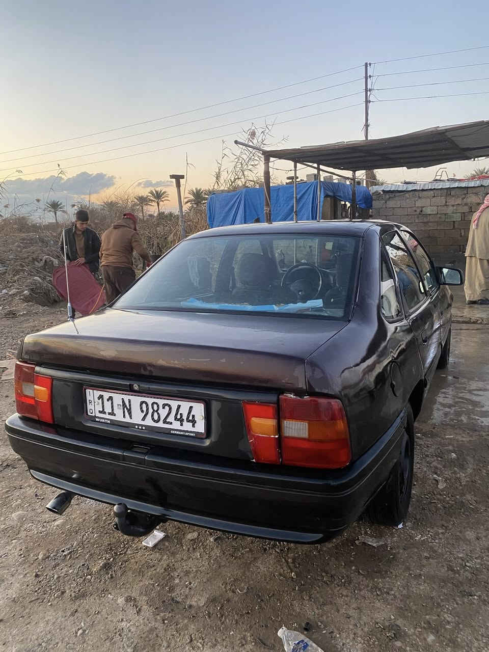 السلامة عليكم فكتر  لبيع موديل 91
محرك 18 صبغ الجماليه رقم بغداد
بسمي رقم الهاتف 
***********
