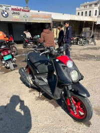 دراجه سكنس جبلي للبيع مكفوله من التاير للتاير بيه بس الكفر الامامي بي ...