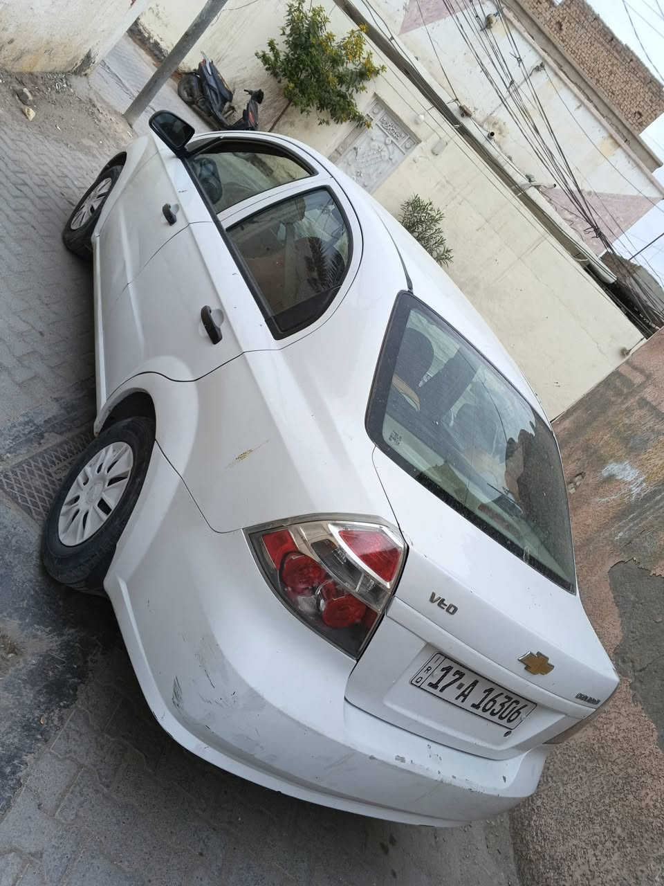 سلام عليكم اخواني افيو موديل 2014 خليجي كفاله بيه بارد فقط بالباب كير ومكينه وتبريد حداديه كله شرط محرك 1600 مسكر السعر 84 وبيه مجال مكانه سماوه ***********
