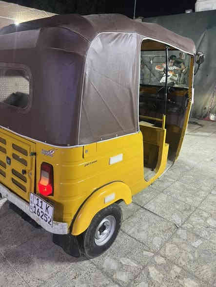 للبيع تكتك 2019 رقم وسنوية التكتك كلش حلوة  
السعر ستة وربع وبيها مجال 👌🏻
المكان مدينة الصدر قطاع 45
للاستفسار  ‭٠٧٧٧ ٩٦٤ ٧٨٥٤‬
شوف الفيديو قبل لاتتصل 👍
