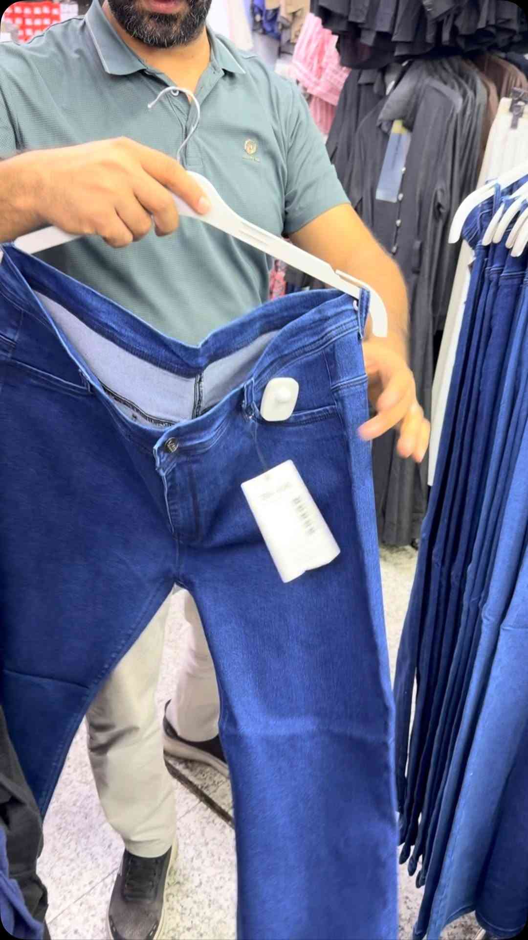 


**إذا كنت صاحب هذا الإعلان وتريد حذفه لأي سبب، رجاءا أرسل رسالة إلى الدعم الفني**