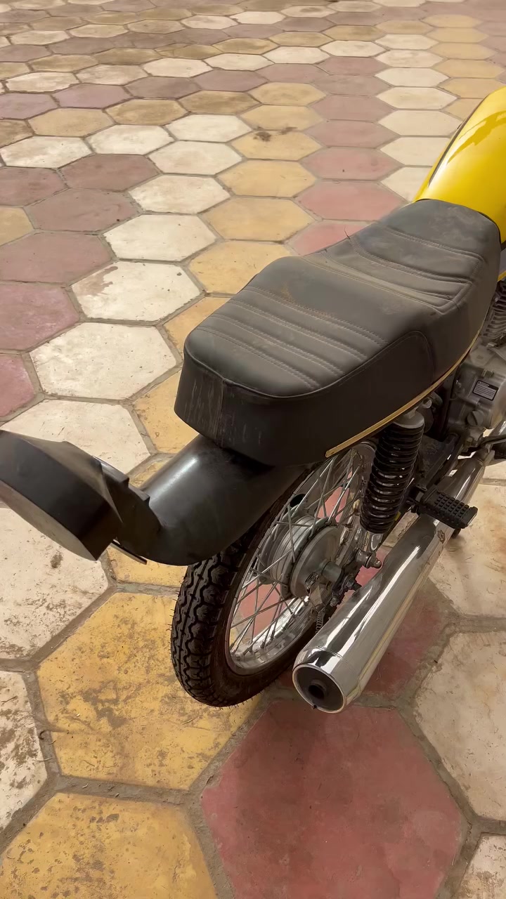 ￼ سلام عليكم دراجة للبيع￼ ‏كله ￼26 بعدها علسحك مكفولة أوراق أصولي شاصي ١٦ ارشا بوري رفيع مكاني غراف ما ارد خاص بس اتصال ***********￼
