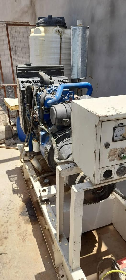مولدة بيركنز للبيع ٦٠ kv  
النظافة ١٠٠٪؜ 
العنوان شارع الوكفة مقابل الموارد المائية_ الديوانية 
لفحص المولدة وأچيكها  بمكانها
للتواصل والاستفسار:  ***********
