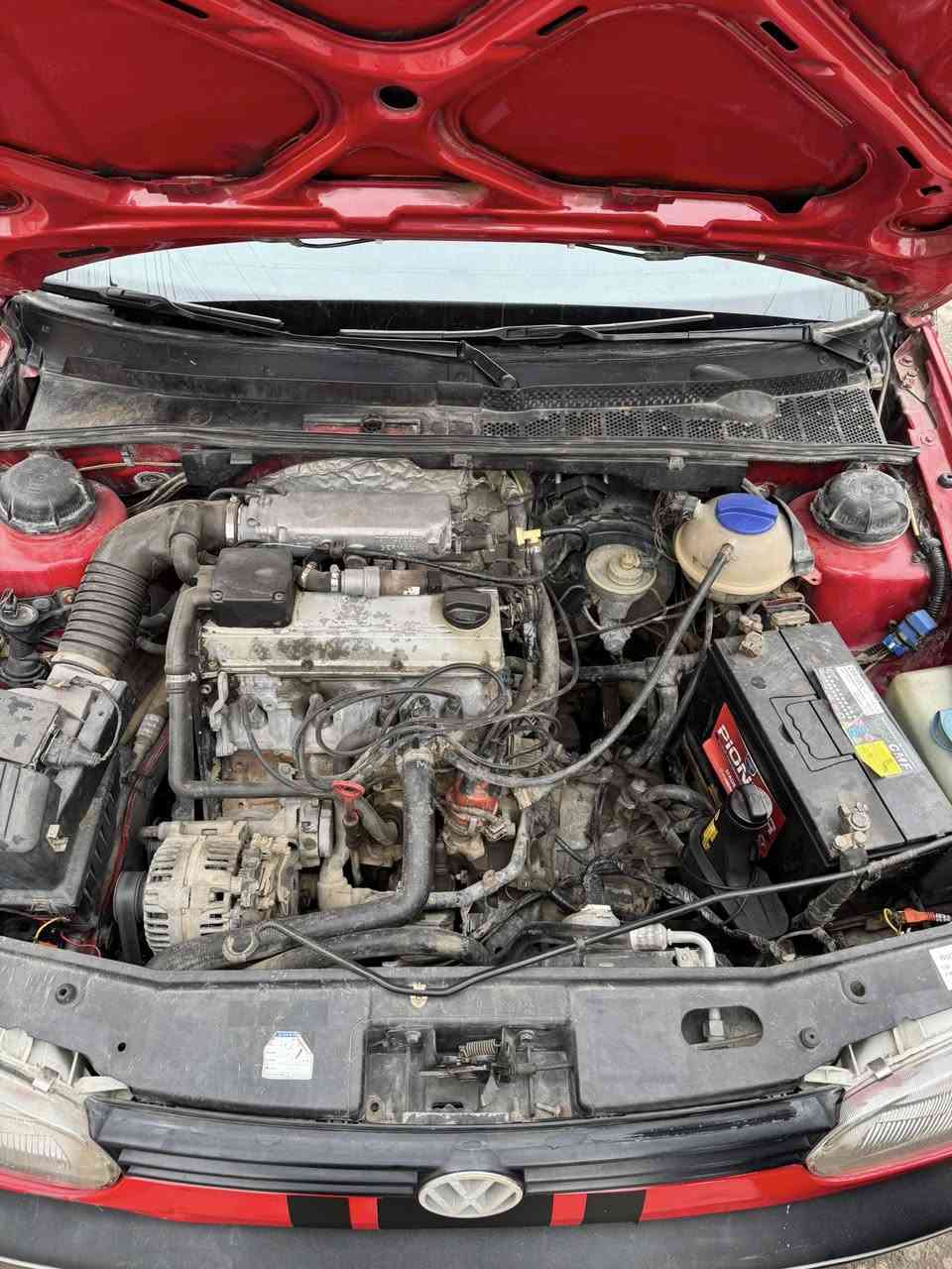 سلامتك عليكم كولف موديل ٩٢مكينه ٢٠٠٠ كير عادي تبريد تدفه شغال كامله مكمله من كلشي رقم إنكليزي تحويل ثاني يوم ويل وتاير حجم ١٧جديد دوشمه جديده مصبوغه عام للجماليه فقط    بكان بغدادزعفرانيه ***********سعر 55وبيه مجال قليل
