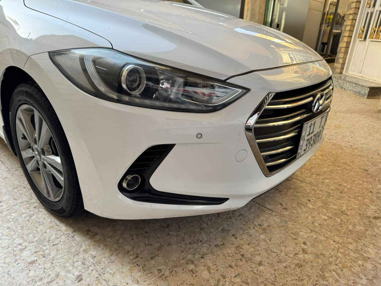 النترا 2018 Gls
مواصفات 
السياره فول عدى البصمه 
مكينه 2000دوش والكير At المرغوب 
فتحه سقف  
مري شفط +اشاير 
حساسات خلفيه اماميه كامره خلفيه 
تحكم ستيرن 
مازدات لد شاشه كبيره
بيه بارد فقط السياره مكفولة كير ومكينه ومن صبغ والضربه وتبديل بارد فقط 
السعر 150ورقه وبيه مجال 
***********
