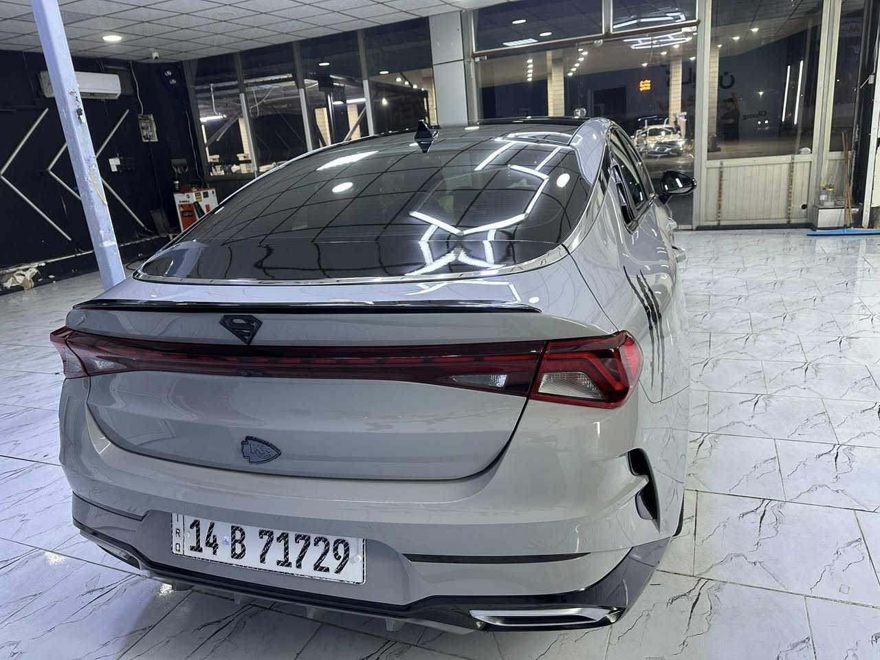 K5 2023 وارد امريكي GT Line
السيارة كلين مكفوله ضررهه تقرير غرق الماي واصل لحافة الباب ماداخل بيهه قطرة ماي وصور المزاد موجودة بالمنشور 
رقم بصرة حره باسمي 
ماشية 58 الف كيلو
لون اسمنتي فول مواصفات
مكفول 
محرك 1600 تيربو
بانوراما 
وباقي مواصفات ال GT Line معروفه

للاستفسار 
***********
