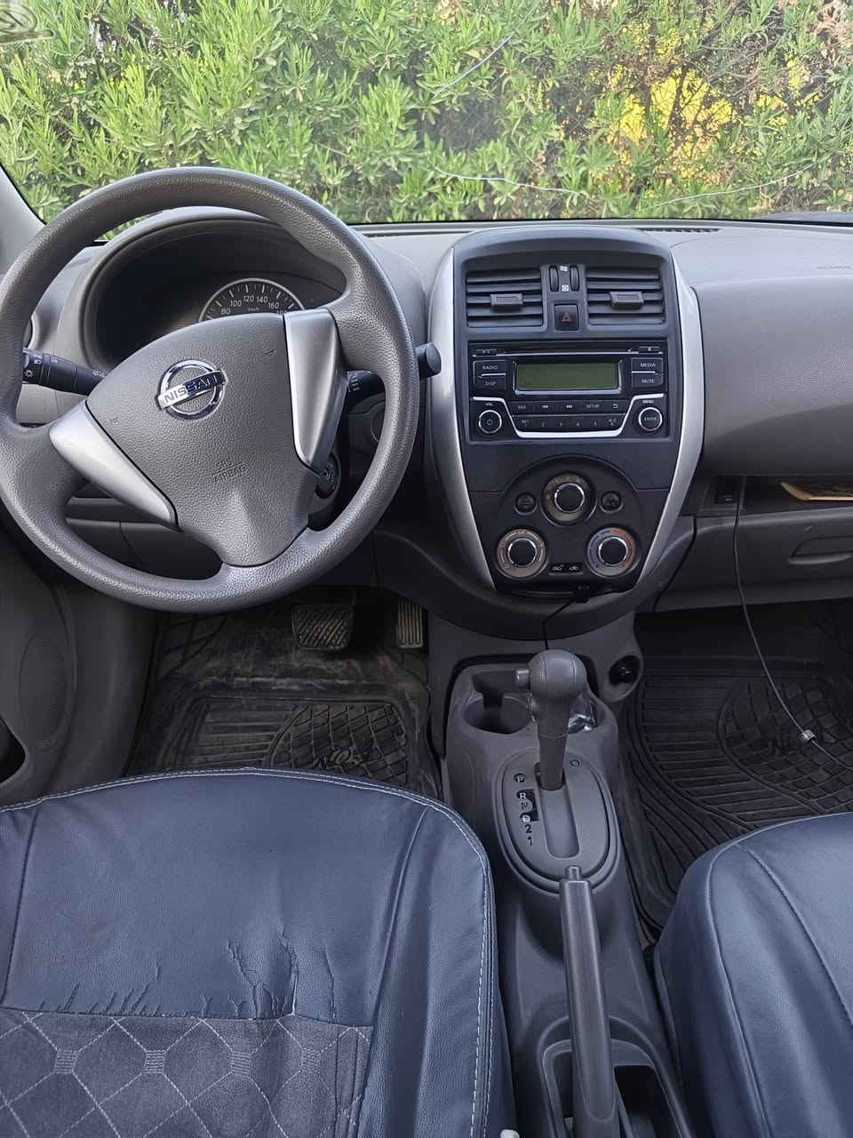 السلام عليكم
#للبيع فقط 
سيارة نيسان صني هندي بلبيته زركه 
 موديل2020 رقم اربيل جديده  
هزه وسنويه جديده ماشيه 106الف   
قطعه وحده بارد مكان سيارة اربيل 
السعر 111$ بي مجال قليل سياره باسمي 
باقي التفاصيل موجوده بالصور بالسونار 
اقراء التفاصيل زين وخابرني 
غير متواجد على فيس 

*********** واتساب
