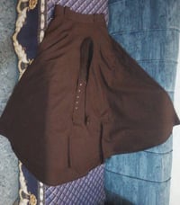 ملابس • كلمن • للبيع