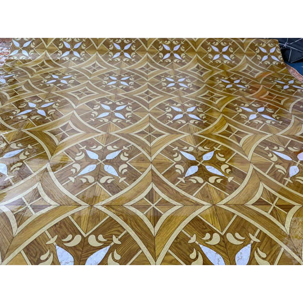 السلام عليكم نايلون رضيه مبطن درجه ولاله 
سعار مناسبه جدا كميات موجوده جمله وين ال عل باب الله التواصل وتساب ***********
