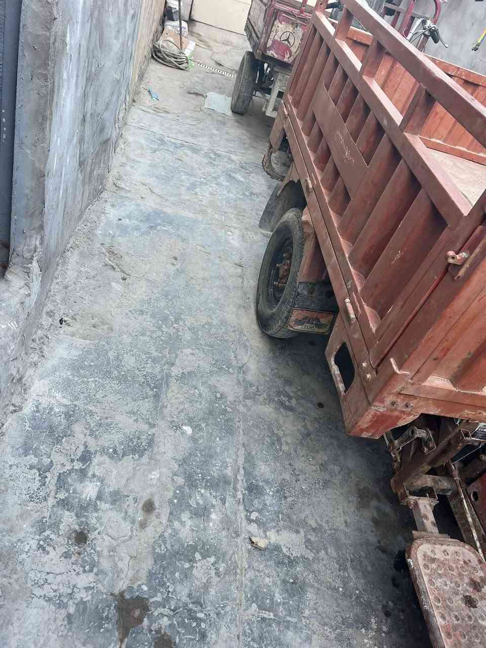 سلام عليكم ستوته للبيع السعر 1200 رقم وسنويه باقيه بس علي البصمه معامله كامله وبيه مجال ***********
