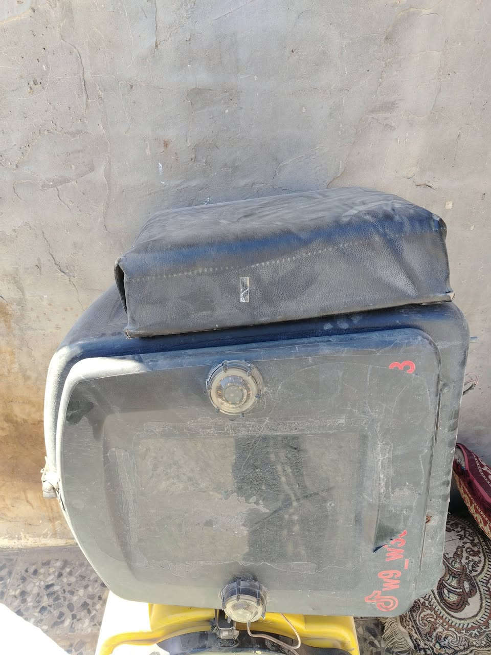 صناديك للبيع الواحد ٢٥ قفل 
مكان نجف


**إذا كنت صاحب هذا الإعلان وتريد حذفه لأي سبب، رجاءا أرسل رسالة إلى الدعم الفني**