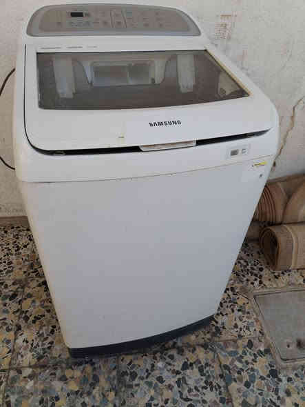 غساله فوله او تماتيك سامسونك 15 كيلو
شرط شغل سعر 300 وبيها مجال 
***********
