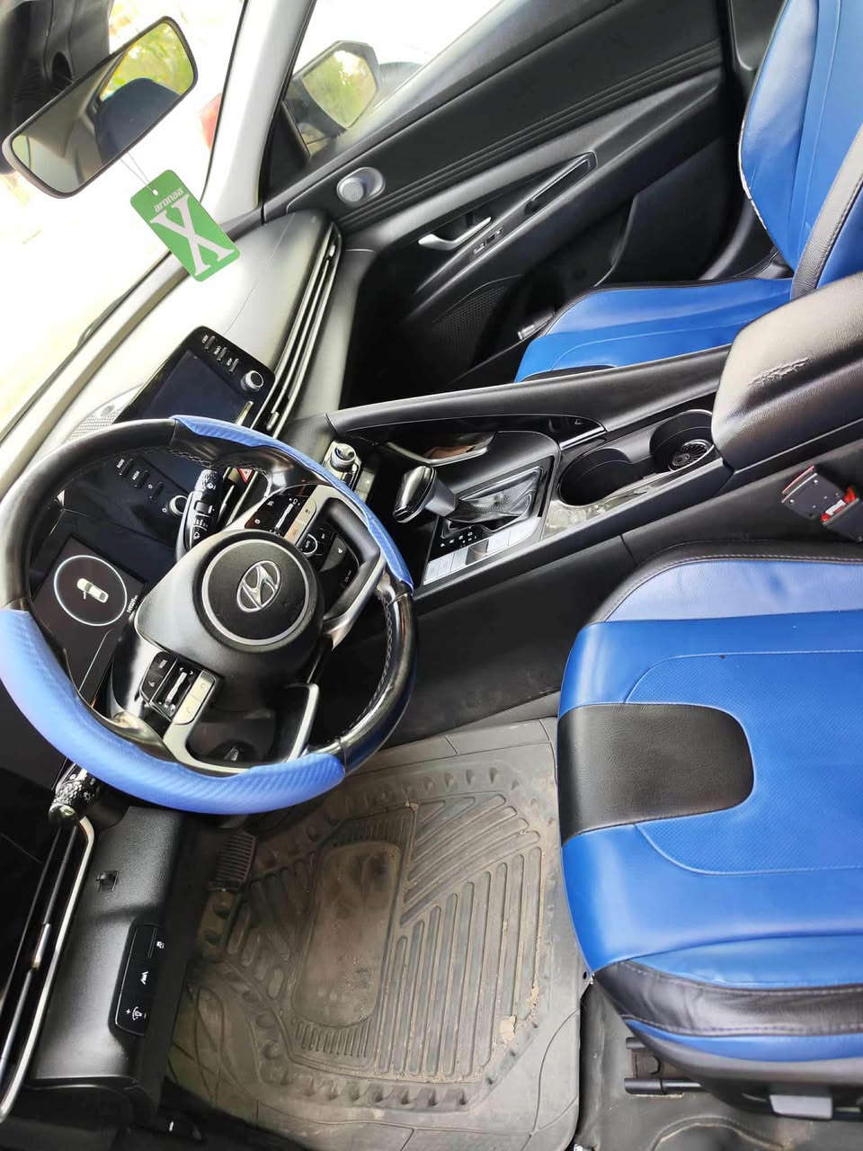 السلام عليكم للبيع النترا 2021 لمتد فوول واحد على واحد كوري أصل 

بيها سرقة دعاميات امامي خلفي بدون ضربة ولا صبغ فقط قبق جنطة مبدل بالعراق

سوونارر مررففقق بالممننششوور 

مواصفات//

بصمه + بصمه ابواب مسح  

مكينة 2000 دوش 

فتحه 

كشن كهرباء + جلد 

اشاير بل مري 

تحكمات مقود جهتين  

شاشه جبيره 

4 وضعيات قيادة 

شحن لاسلكي 

ويل 17

كامرة دوارة  ْ360 

لد ترحيب 

رادارت جانبية 

تحذير خروج من المسار 
 
جنطة تفتح عند الأقتراب 

ثيمات متغير 

لون ازرق 🔵

تشغيل عن بعد 

منضومه زنون 

ماشيه 150 الف كيلو  

حدادية 95‎%‎

السياره ما يحتاجلها شي رقم اربيل بسم ولد بالدورة تريد وكاله تريد تحويل 

$السعر 138وبيها مجال 

📍العنوان بغداد حي العامل

الاستفسار 📞

*********** + بي واتساب بغداد, العراق
