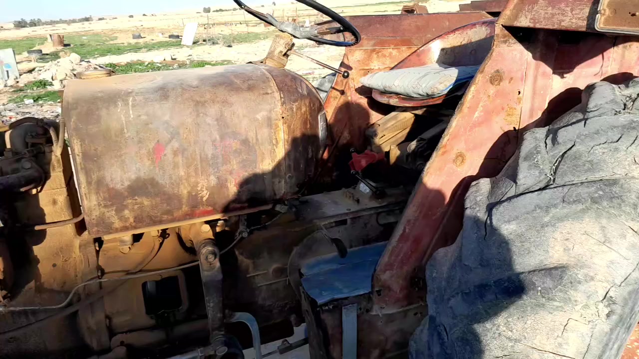 سلام عليكم من رخصت المسؤول كاروبه عنتر 71 بدون رقم نكره سلف جاهزه لشغل وياها مقطوره 15 برميلوفدان ابلادي اسكندريه السعر 3،500 ثلاثه مليون ونص الاستفسار على هذا الرقم ***********
