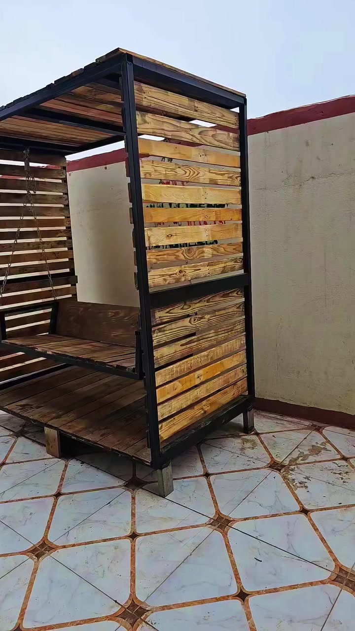 مرجوحه للبيع السعر 300 وبيها مجال العنوان الهوير مقابيل المذاخر الرقم التليفون ***********
