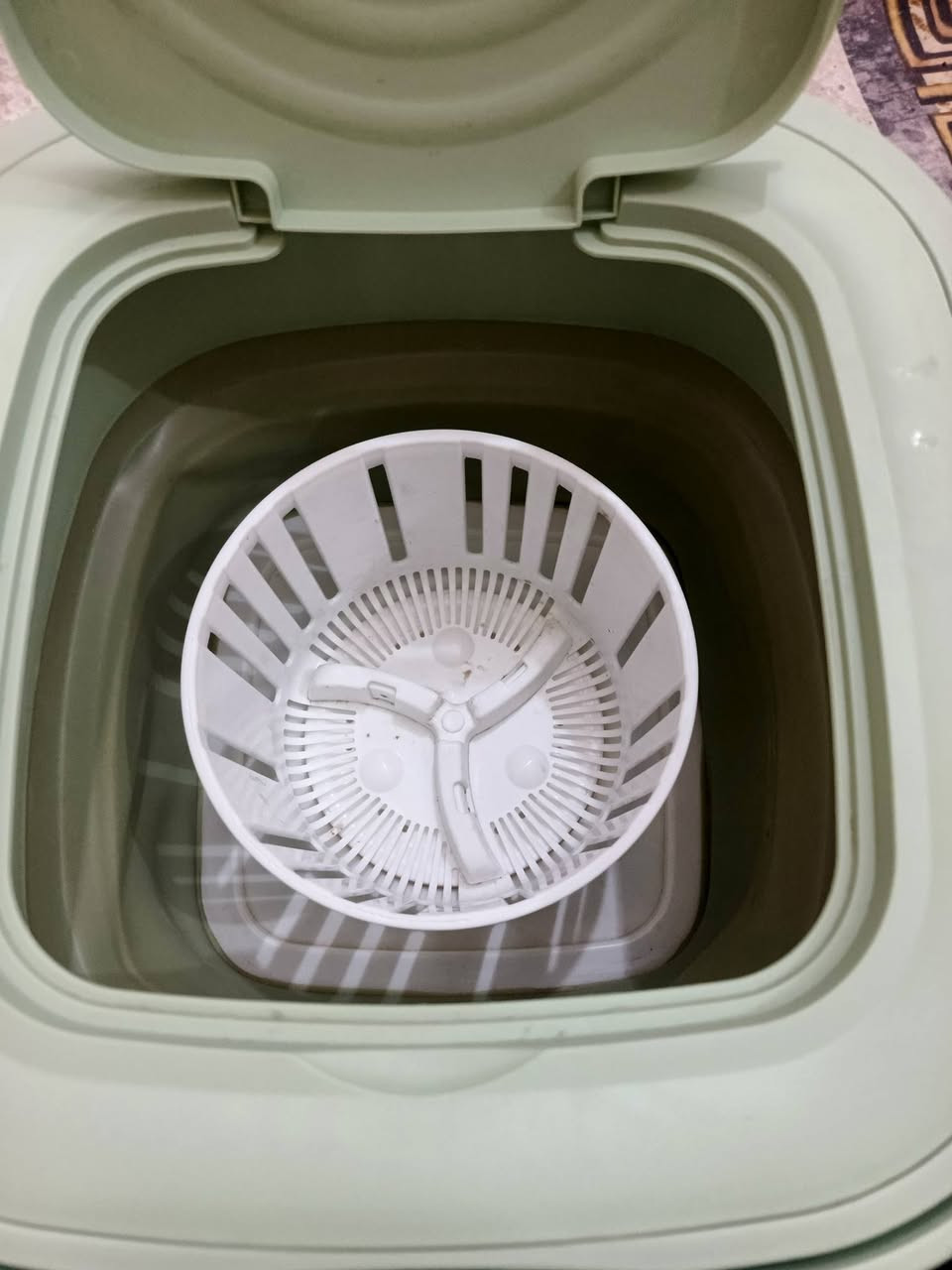 سلام عليكم
غساله اطفال متنقله سعرها 30 عنواني المنصوريه ***********
