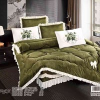 فرشة نفرين • ٢٢٠×٢٤٠سم • تلبيسة، ٤ وجه مخدة