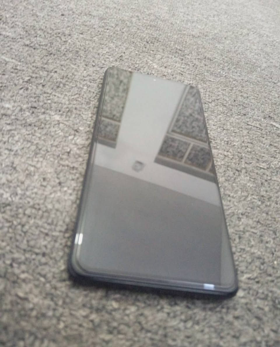 السلام عليڪم
شاومي 11 T pro  كامل ملحقاته الاصلية مع سماعات akg هدية 
 ذاكرة 256 معالج سناب دراكون 888 شحن سريع 120W
نضافة الجهاز 100/100 
السعر 275 شكد بي مجال وشكد نهايتة 250 قفل من الاخير 
مكاني بغداد المشتل هـ / ***********
