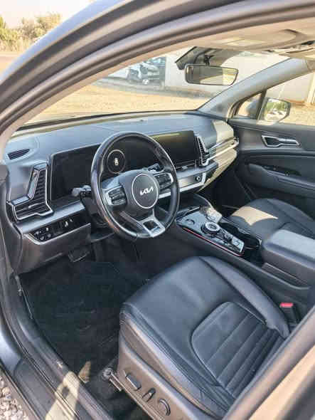 السلام عليكم سياره سبورتنج مويل ٢٠٢٣ باسمي فول مواصفات حساسات كامرات بيها جاملغ يمنه ونص البنيد السعر   ١٨٠ ورقه وفيها مجال بسيط   ***********  الاتصال على هذا الرقم مكلف بنشر
