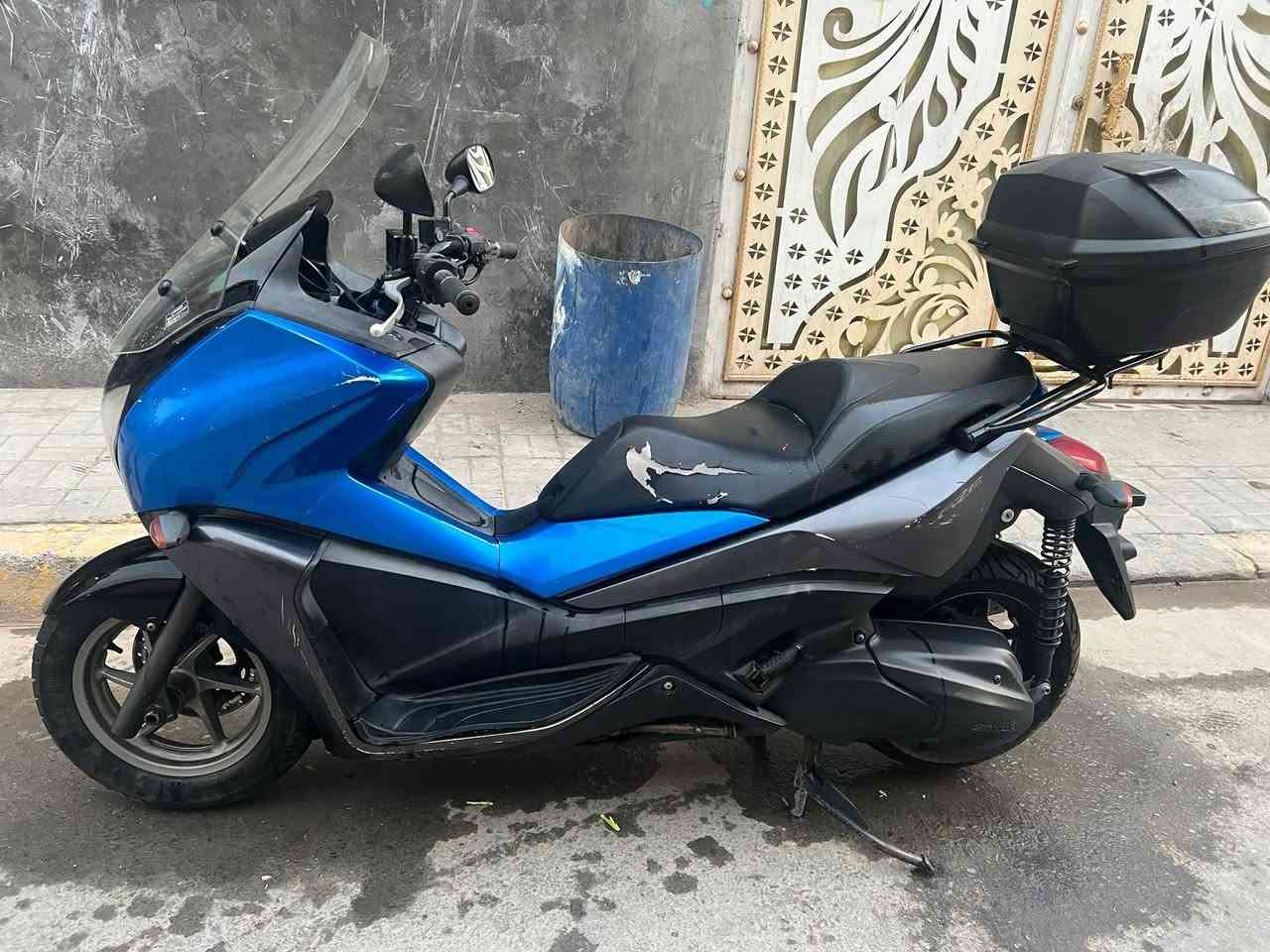 السلام عليكم دراجه فاز   محرك مكفول  السعر مليون 700  وبيها مجال العنوان مدينه الصدر  الاورفلي  للاستفسار *********** بيه واتساب
