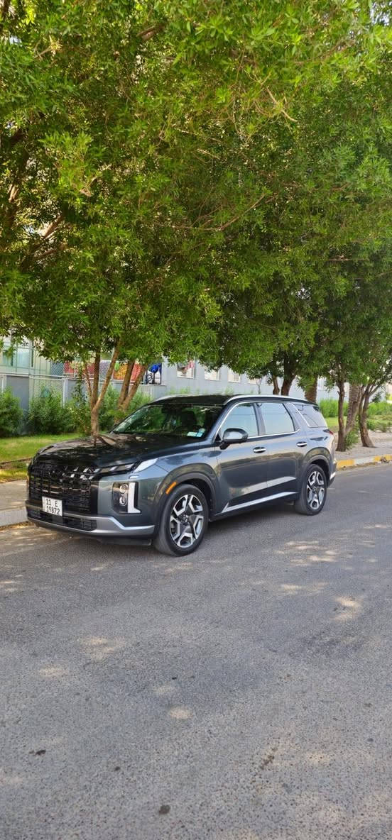 هونداي باليسايد  2023 لمتتد  فول 1/1 
رقم بغداد اباسمي
 
1 - اللون /  رصاصي
2 - العداد  / 40000 ميل
3 - الرقم / بغداد
4-  شاشة عرض(داتا شو)
5- المحرك   v6    3.8 
6- بصمة تشغيل + بصمة ابواب 
7- ويل كب حجم ٢٠ 
8-  فتحة سقف عدد ٢
9- سماعات هارمن كاردن عدد ١٦
10- رادار امامي  + خلفي 
11- حساسات امامي + خلفي 
12-  كامرات عدد 6  360 درجة 
13- كشنات امامي خزن ميموري 
14-  كشنات كهربائي تدفئة وتبريد
15- كشنات جلد  
16- جنطه كهرباء 
17- بردات جانبية
18- تبريد مركزي امامي + خلفي منفصل التحكم
19-تحكم ستيرن + شفتات
20- تدفئة ستيرن 
21- مرايا هيتر + تعتيم 
22- صندوق كهربائي شفط + اربع وضعيات فتح صندوق
23 - وضعيات قيادة  (٥)
24- ويل كب حجم  ٢٠ 
25- اوتو هولد + نقطة عمياء 
26- سايد بريك بصمة + مثبت سرعة
27- شحن لاسلكي 
28 - إشارات بالمرايا  + إشارات جانبيه
29 - اوتو بريك 
30 - تحديد مسار
31 -شاشة ديجتال كبيرة
32 -تشغيل عن بعد .
33 - خزن مقاعد الاماميه
34 - دفع رباعي
35 - نظام مانع انزلاق 
36 - نظام نزول منحدرات 
37 -كشنات Vip منفصل 
 والكثير من المواصفات لم تذكر بعد .
 
الضرر موضح بالصور او رقم الشاصي موجود البجم كبس بدون ايرباك السياره جديده مابيه اي نقص 

السعر    260 ورقه  او مراوس حسب القناعه
للاستفسار
    
***********
 مكان السياره بغداد حي العامل من جهة السريع مقابيل مسبح الرافدين
