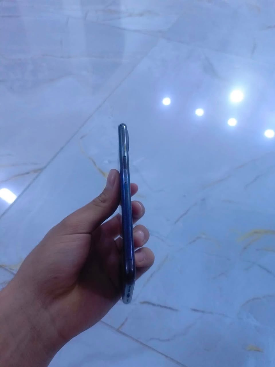 سلام عليك 
مبايل ايفون اكس إس ماكس (للبيع)
جهاز ما مفتوح تاخذه حاسبه تفحصه 
وين ما تريد بطاريه 79
فيس ايدي شغال ذاكره 256
شحن اتصال تكنيك كله شغال 
ملاحظه بي كسر بسيط بل ضهر ما مأثر ابدد 
سعره( 200 )
وارجع وأكول المبايل ما مفتوح 
توصيل ماعندي


**إذا كنت صاحب هذا الإعلان وتريد حذفه لأي سبب، رجاءا أرسل رسالة إلى الدعم الفني**